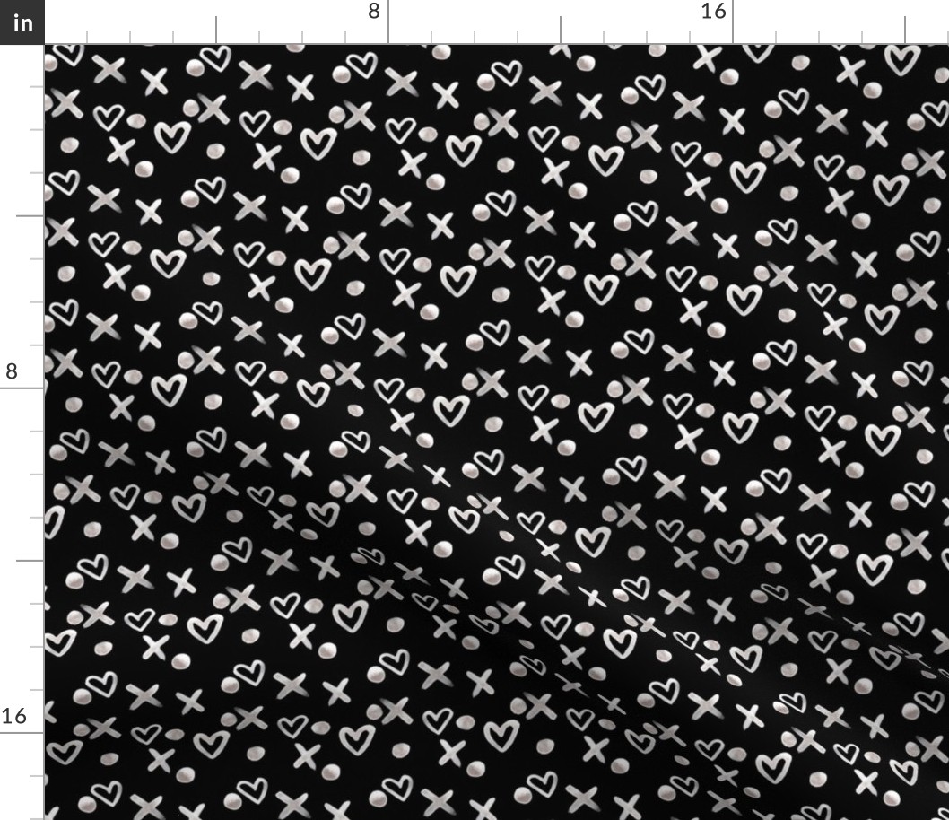 Hearts and dots black