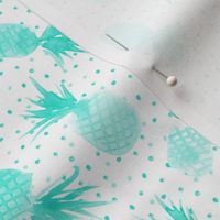 Mint candy pineapples for sweet summer