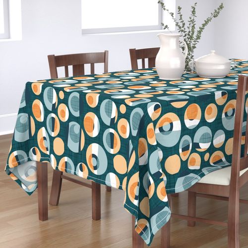 HOME_GOOD_RECTANGULAR_TABLE_CLOTH