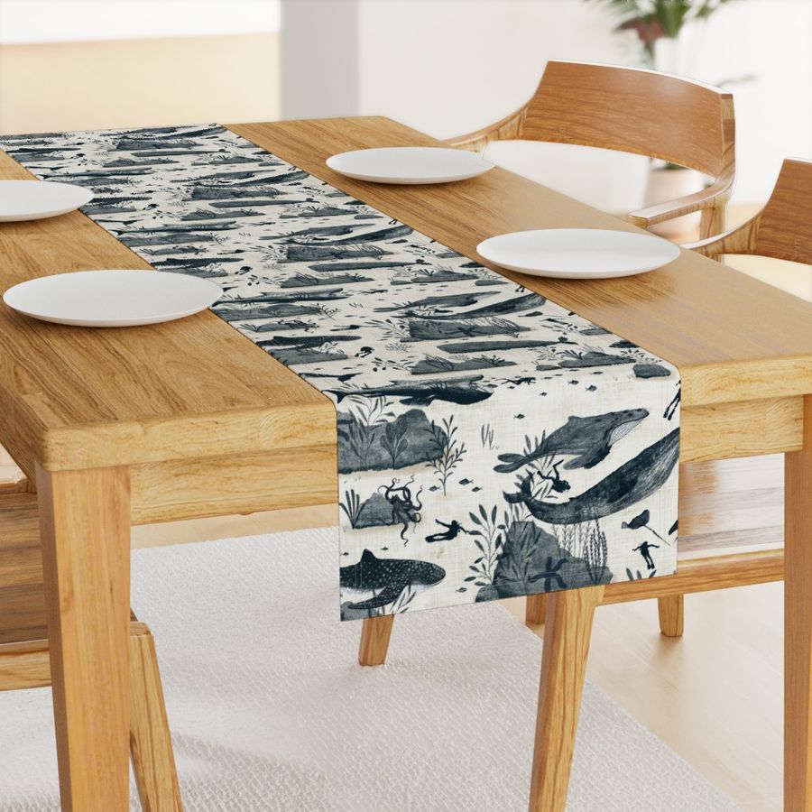 HOME_GOOD_TABLE_RUNNER