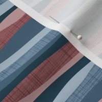 Small scale // Horizontal lines intersection  // white dark pink and blue stripes