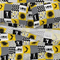 Volleyball//Love at first spike//Yellow - Wholecloth Cheater Quilt