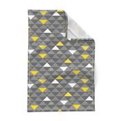 Le Tour Triangles Grey