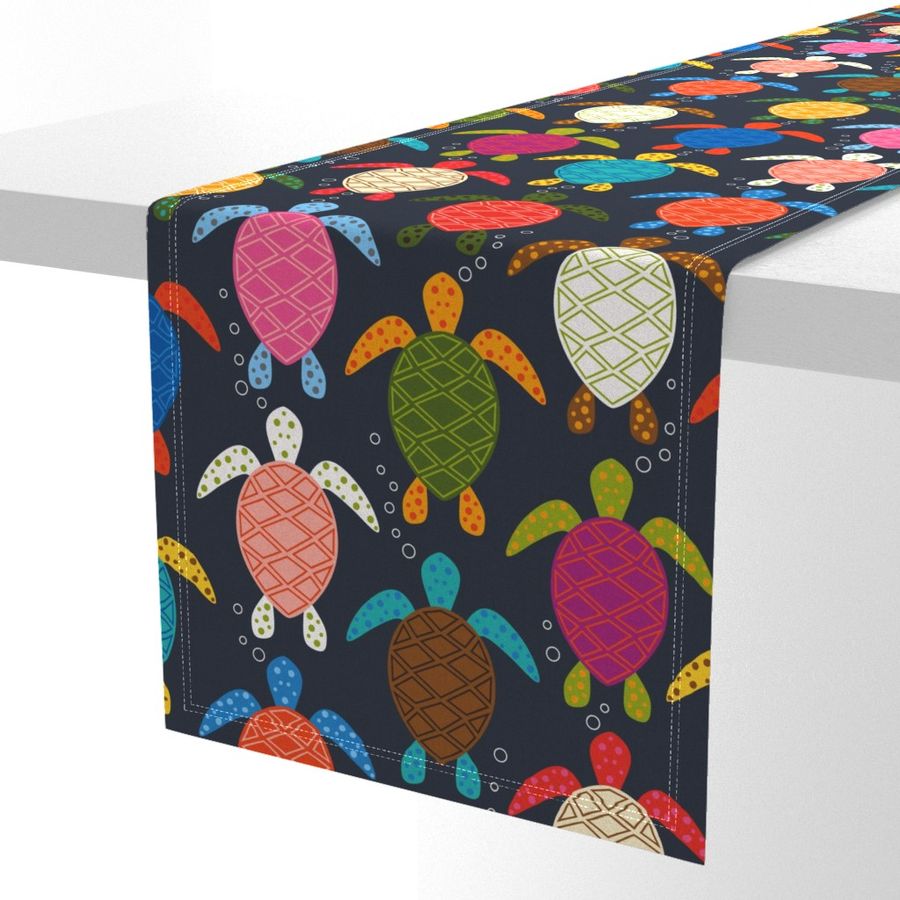 HOME_GOOD_TABLE_RUNNER