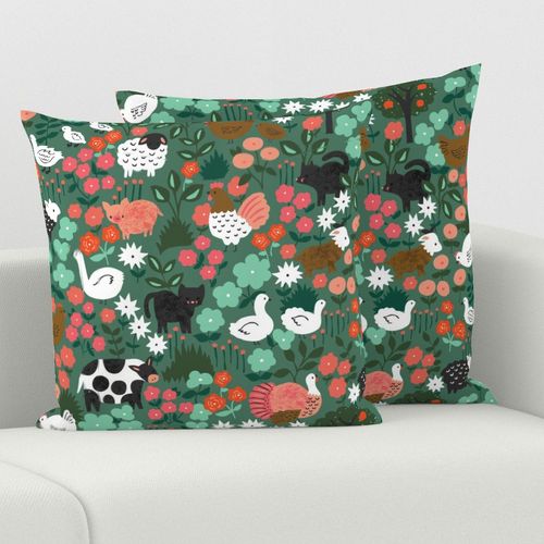 HOME_GOOD_SQUARE_THROW_PILLOW