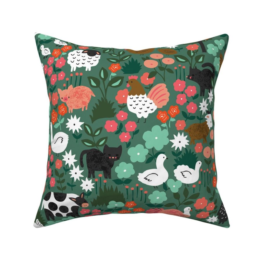 HOME_GOOD_SQUARE_THROW_PILLOW