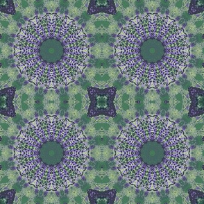 P242020 colourful world kaleidoscope violet XL