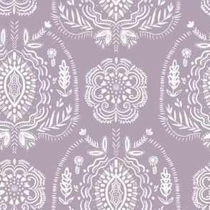 6" Boheme Palermo in White and Lavender