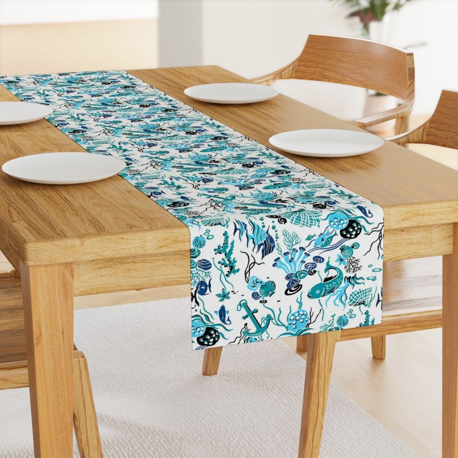 HOME_GOOD_TABLE_RUNNER