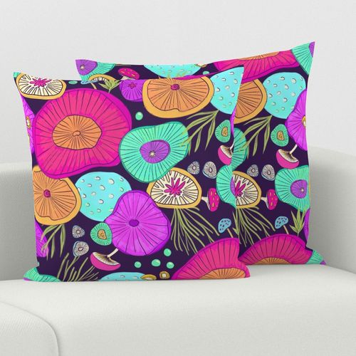 HOME_GOOD_SQUARE_THROW_PILLOW