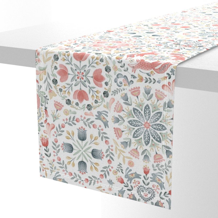 HOME_GOOD_TABLE_RUNNER