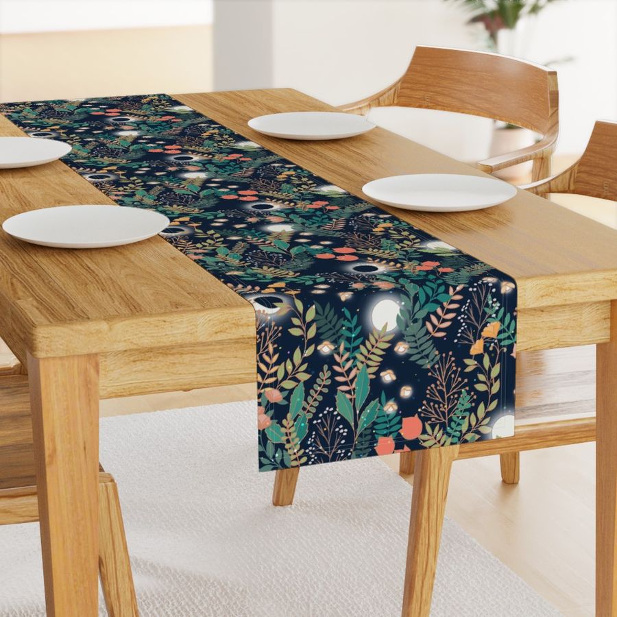 HOME_GOOD_TABLE_RUNNER