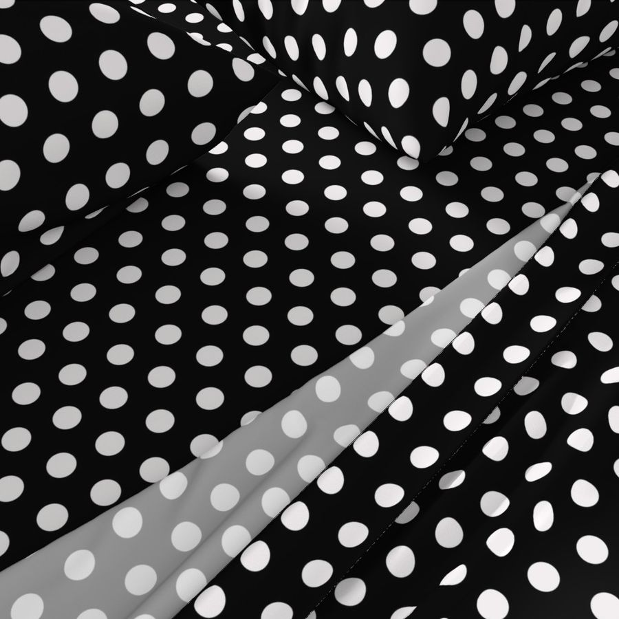 Dots Dots Dots Black and white