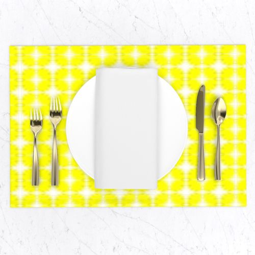 Neon ikat - pulsating yellow pineapple slices