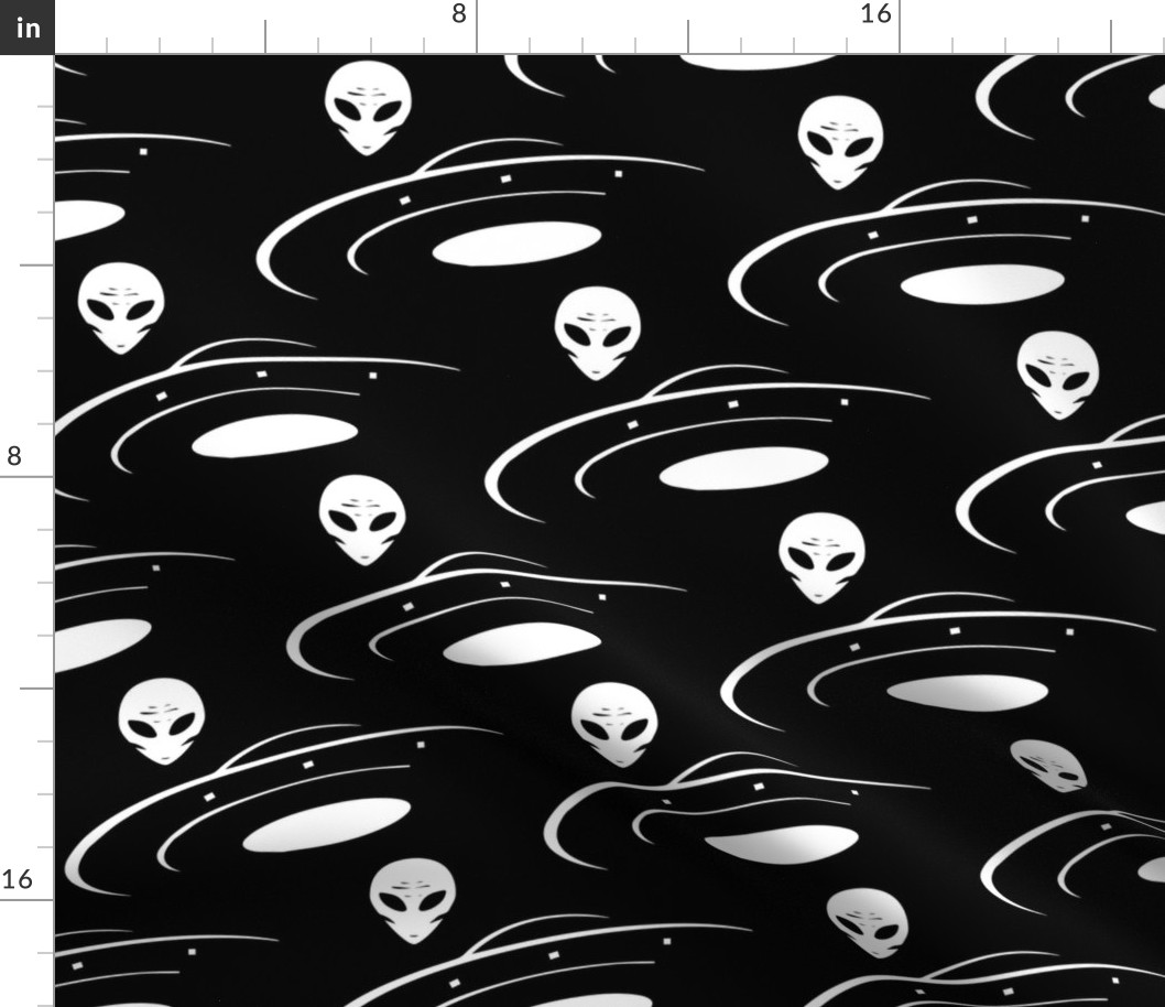 Alien Invasion black 