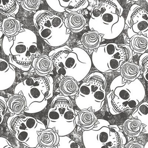 skulls and roses - stamped - grey - LAD20