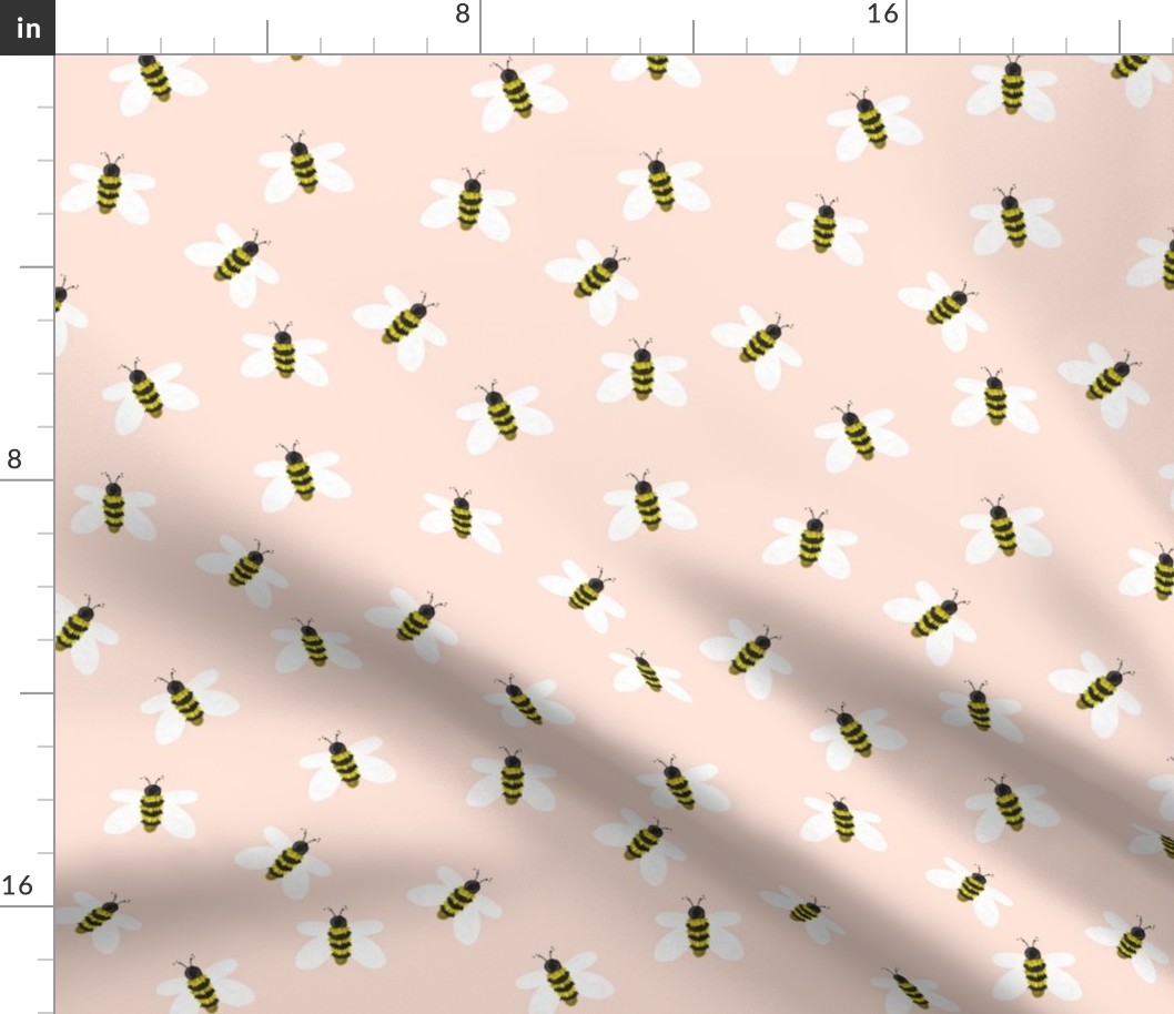 ophelia bee // soft pink