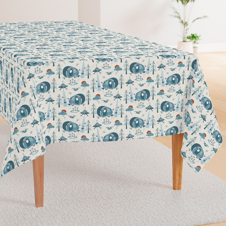 HOME_GOOD_RECTANGULAR_TABLE_CLOTH