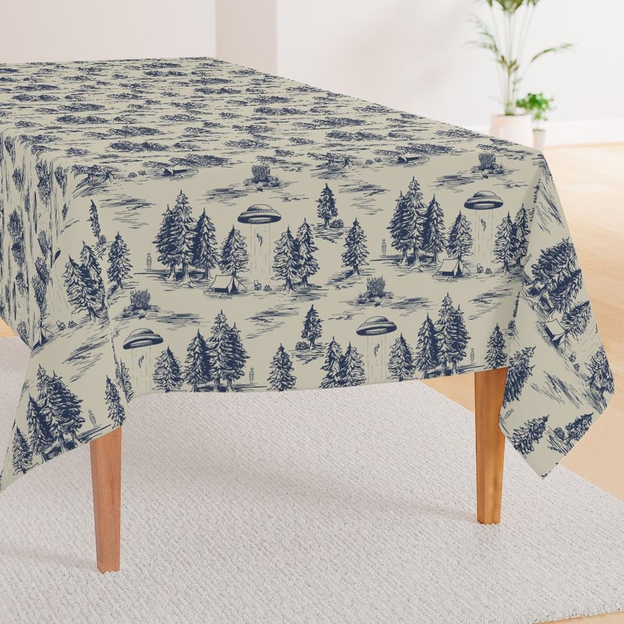 HOME_GOOD_RECTANGULAR_TABLE_CLOTH