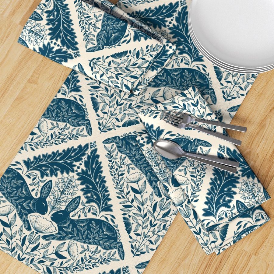 HOME_GOOD_TABLE_RUNNER