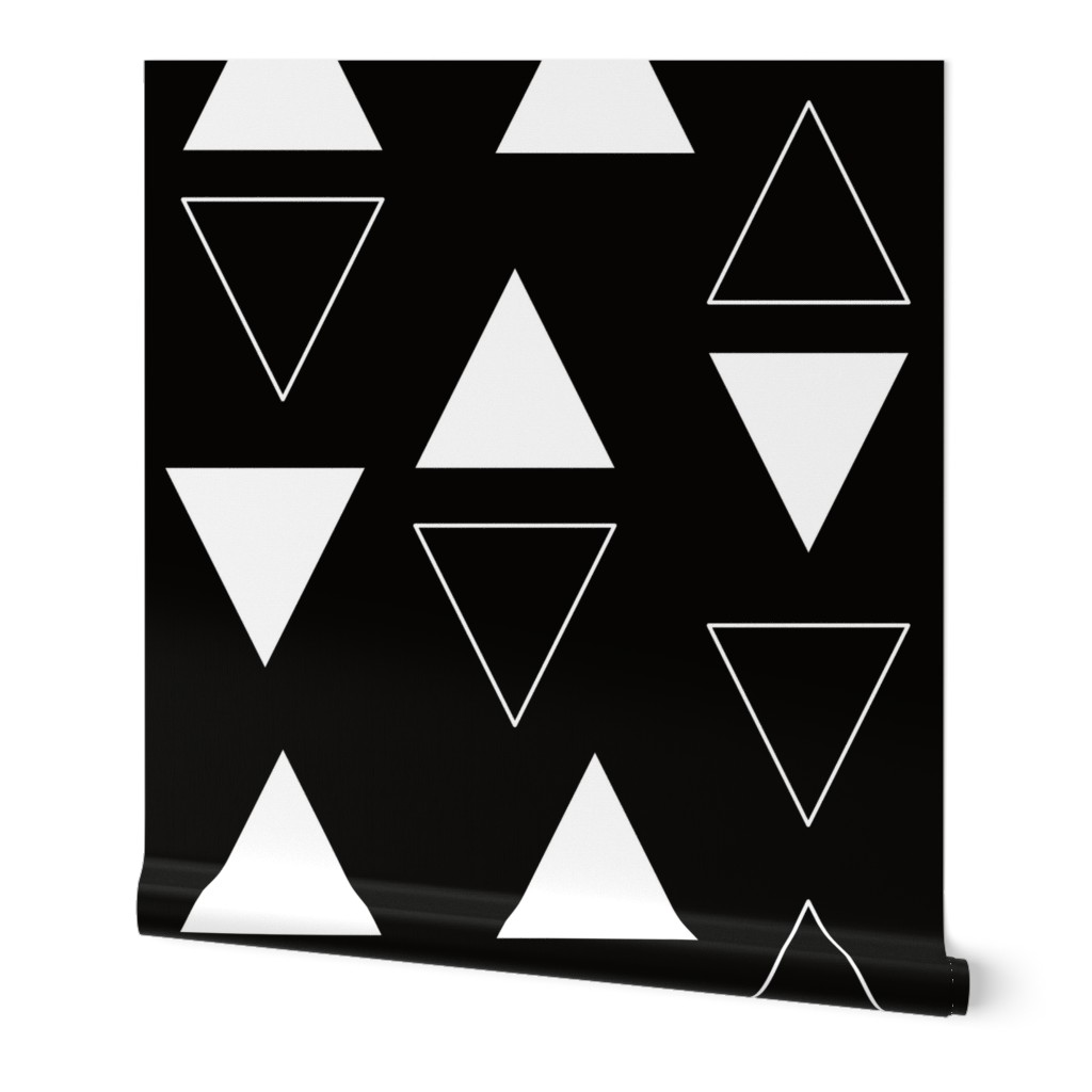 white triangles on black 1 inch