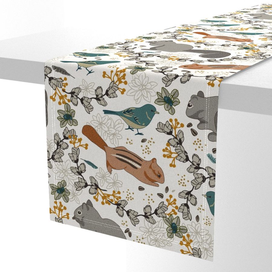 HOME_GOOD_TABLE_RUNNER