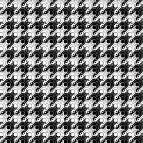 frog houndstooth black and white