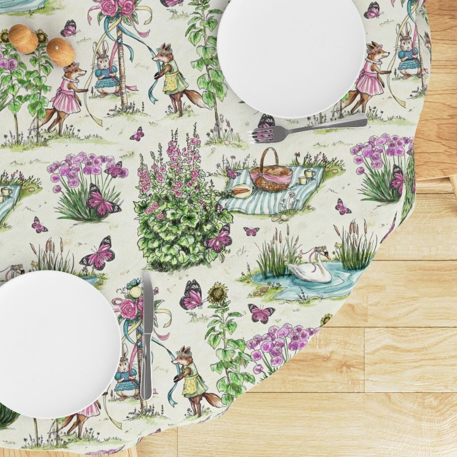 HOME_GOOD_ROUND_TABLE_CLOTH