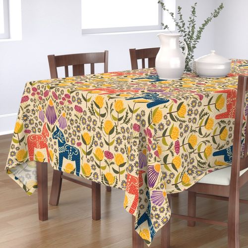 HOME_GOOD_RECTANGULAR_TABLE_CLOTH