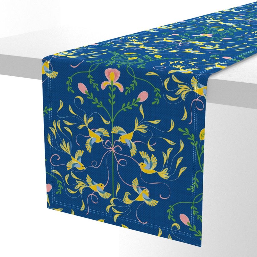 HOME_GOOD_TABLE_RUNNER