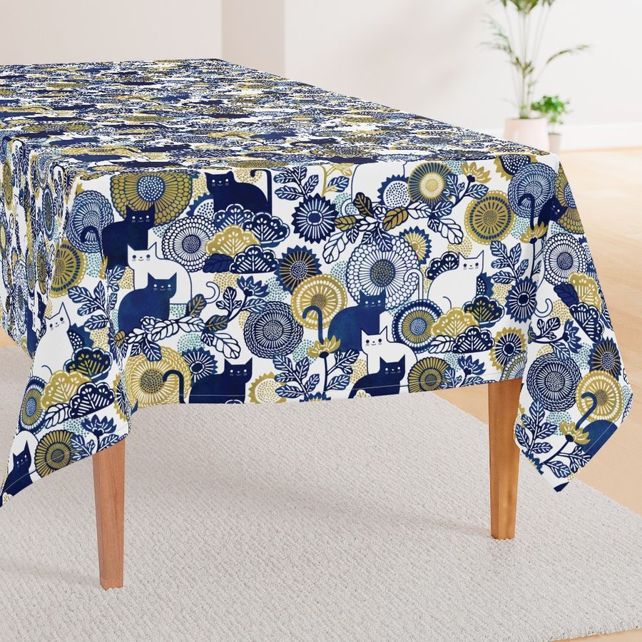 HOME_GOOD_RECTANGULAR_TABLE_CLOTH