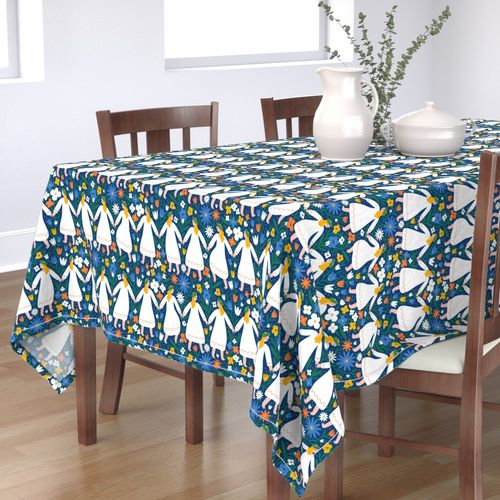 HOME_GOOD_RECTANGULAR_TABLE_CLOTH