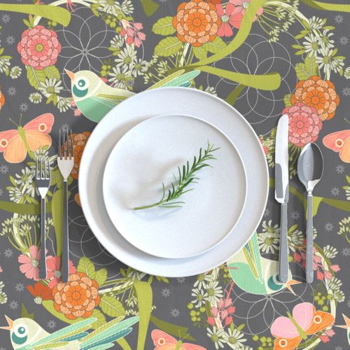 HOME_GOOD_RECTANGULAR_TABLE_CLOTH