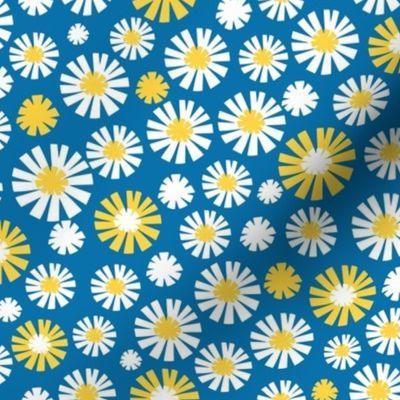 Paper Cut Daisy Blooms - Small Scale