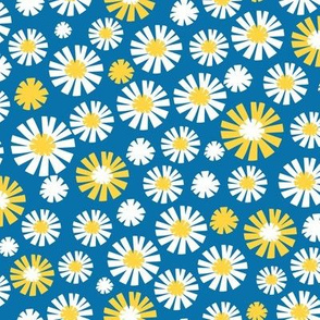 Paper Cut Daisy Blooms - Small Scale