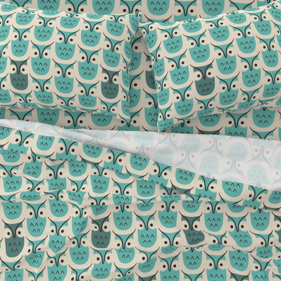 Graphic owls - cyan - large scale