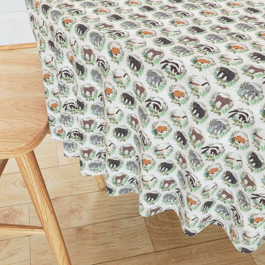 HOME_GOOD_ROUND_TABLE_CLOTH