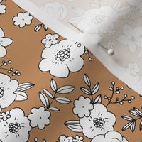 English Garden flowers and blossom caramel cinnamon white