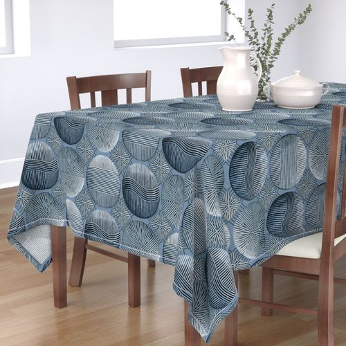 HOME_GOOD_RECTANGULAR_TABLE_CLOTH