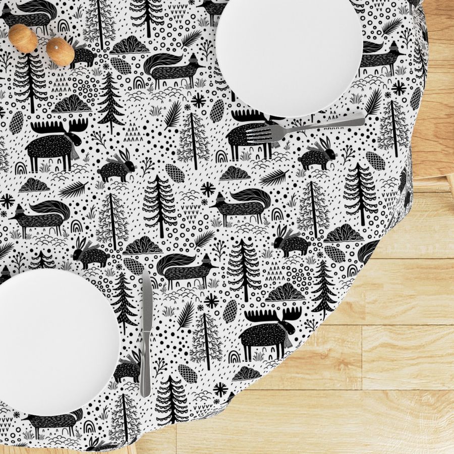 HOME_GOOD_ROUND_TABLE_CLOTH