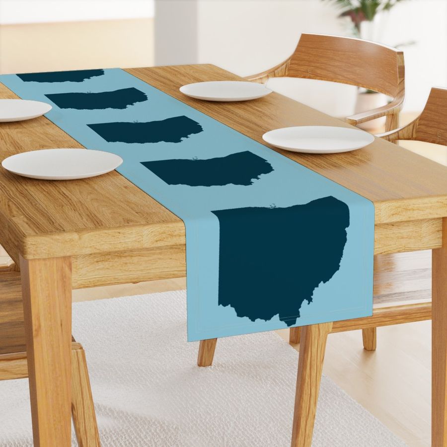 HOME_GOOD_TABLE_RUNNER