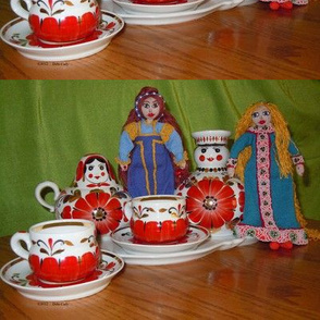 Russian Doll Tea Time 