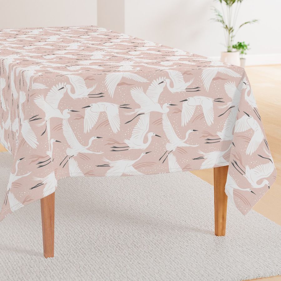 HOME_GOOD_RECTANGULAR_TABLE_CLOTH