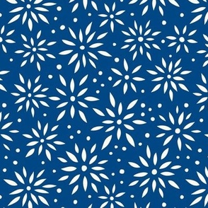 Flower Bursts - Blue // Medium