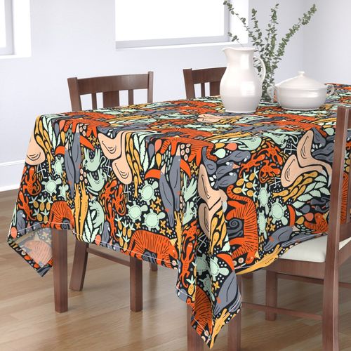 HOME_GOOD_RECTANGULAR_TABLE_CLOTH