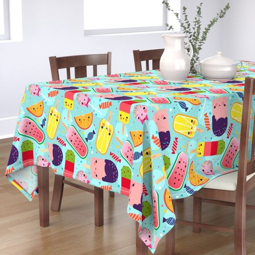 HOME_GOOD_RECTANGULAR_TABLE_CLOTH