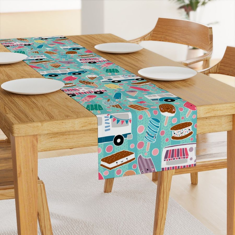 HOME_GOOD_TABLE_RUNNER