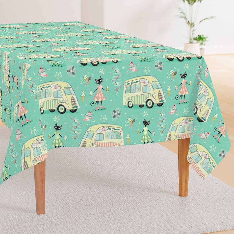 HOME_GOOD_RECTANGULAR_TABLE_CLOTH