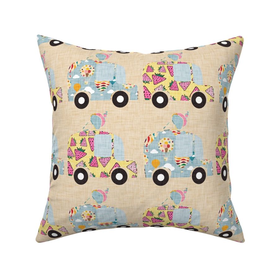 HOME_GOOD_SQUARE_THROW_PILLOW