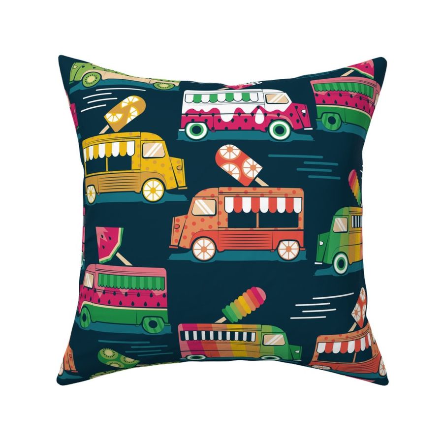 HOME_GOOD_SQUARE_THROW_PILLOW